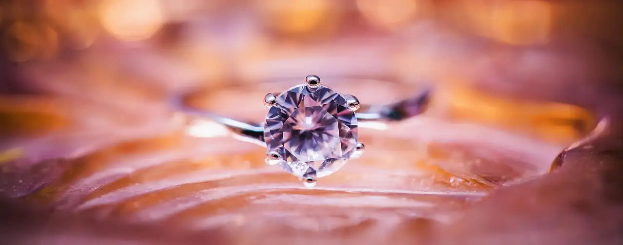 Nachhaltige Verlobungsringe: Fairtrade und Labor-Diamanten